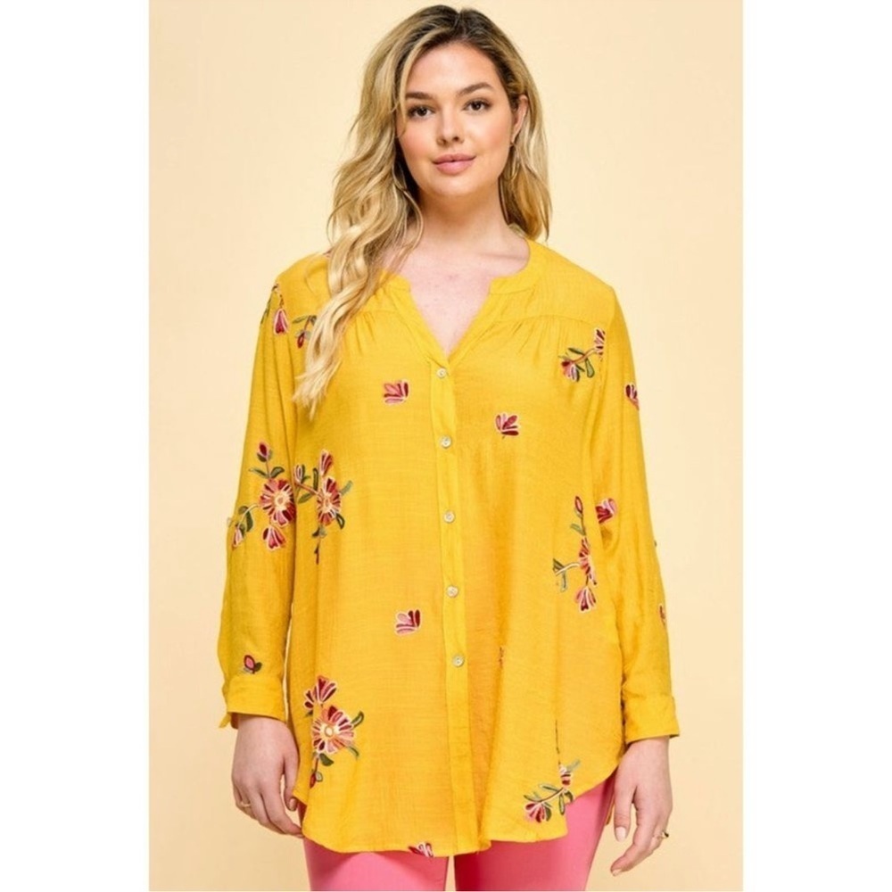 NWT Anthropologie Fig & Flower Yellow Floral Embroidered Button Up Size 2XL Top